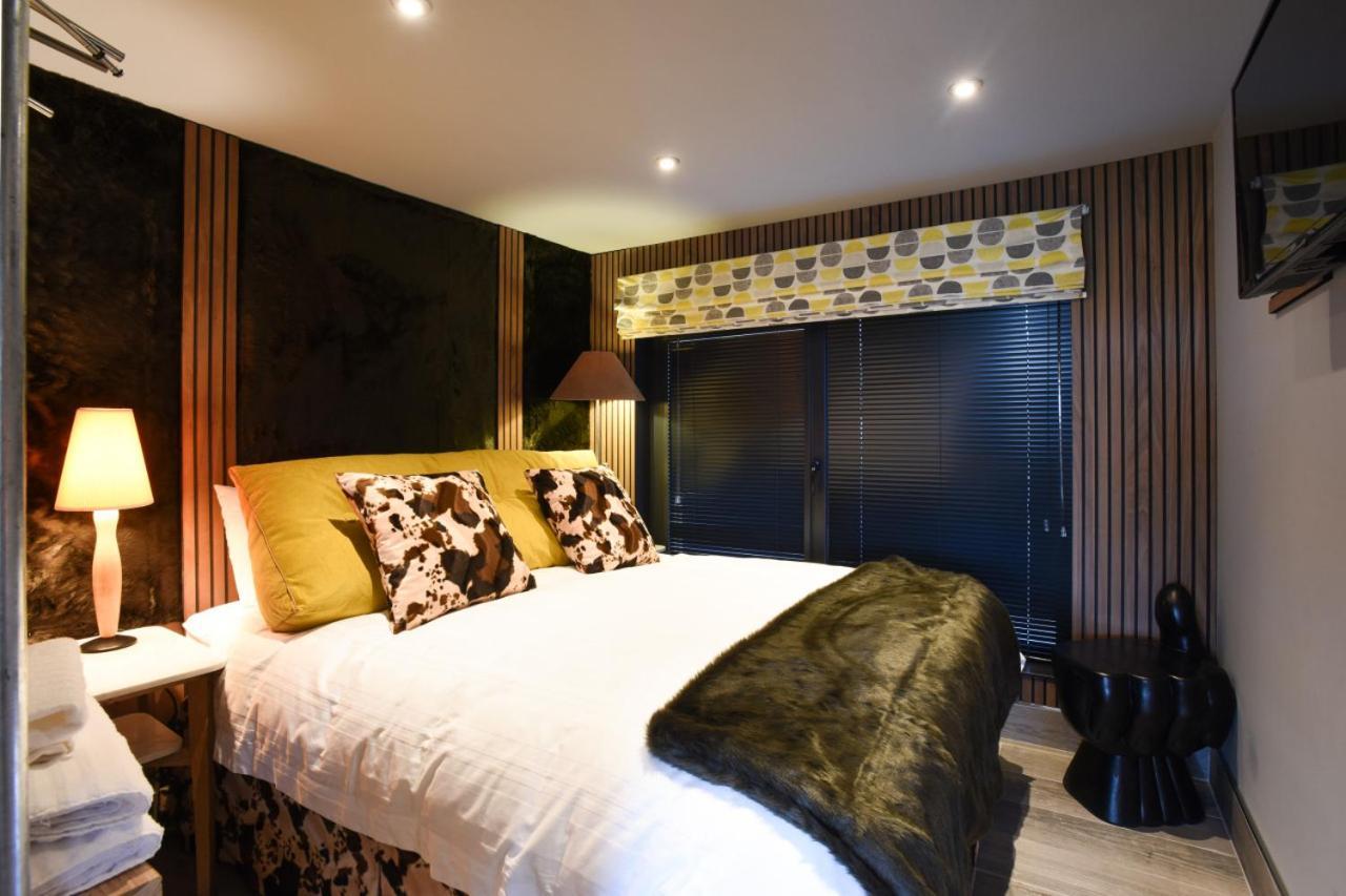 Air Maison - The Cow Shed Wow Factor Countryside Retreat Westbourne  ภายนอก รูปภาพ