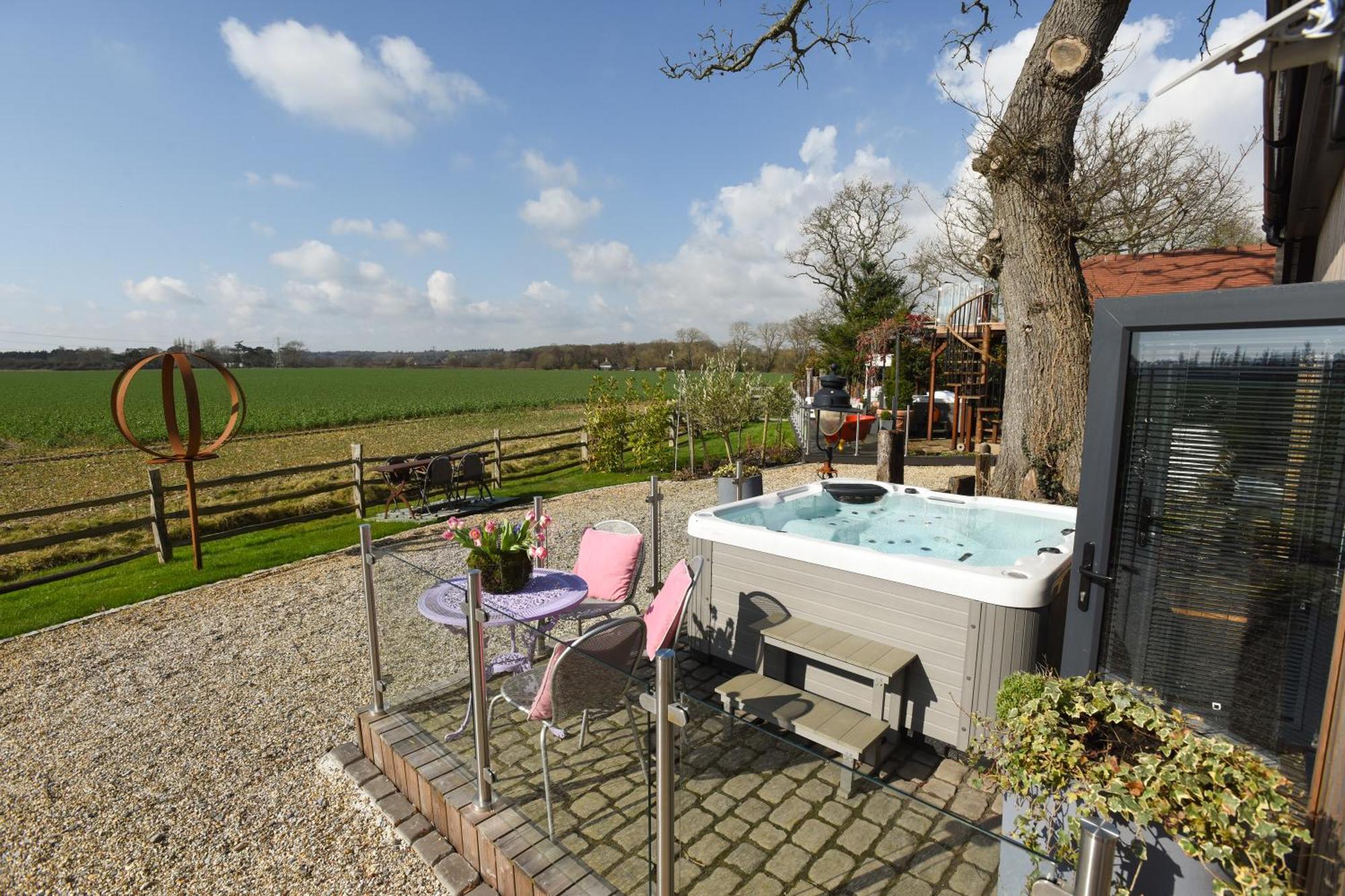 Air Maison - The Cow Shed Wow Factor Countryside Retreat Westbourne  ภายนอก รูปภาพ